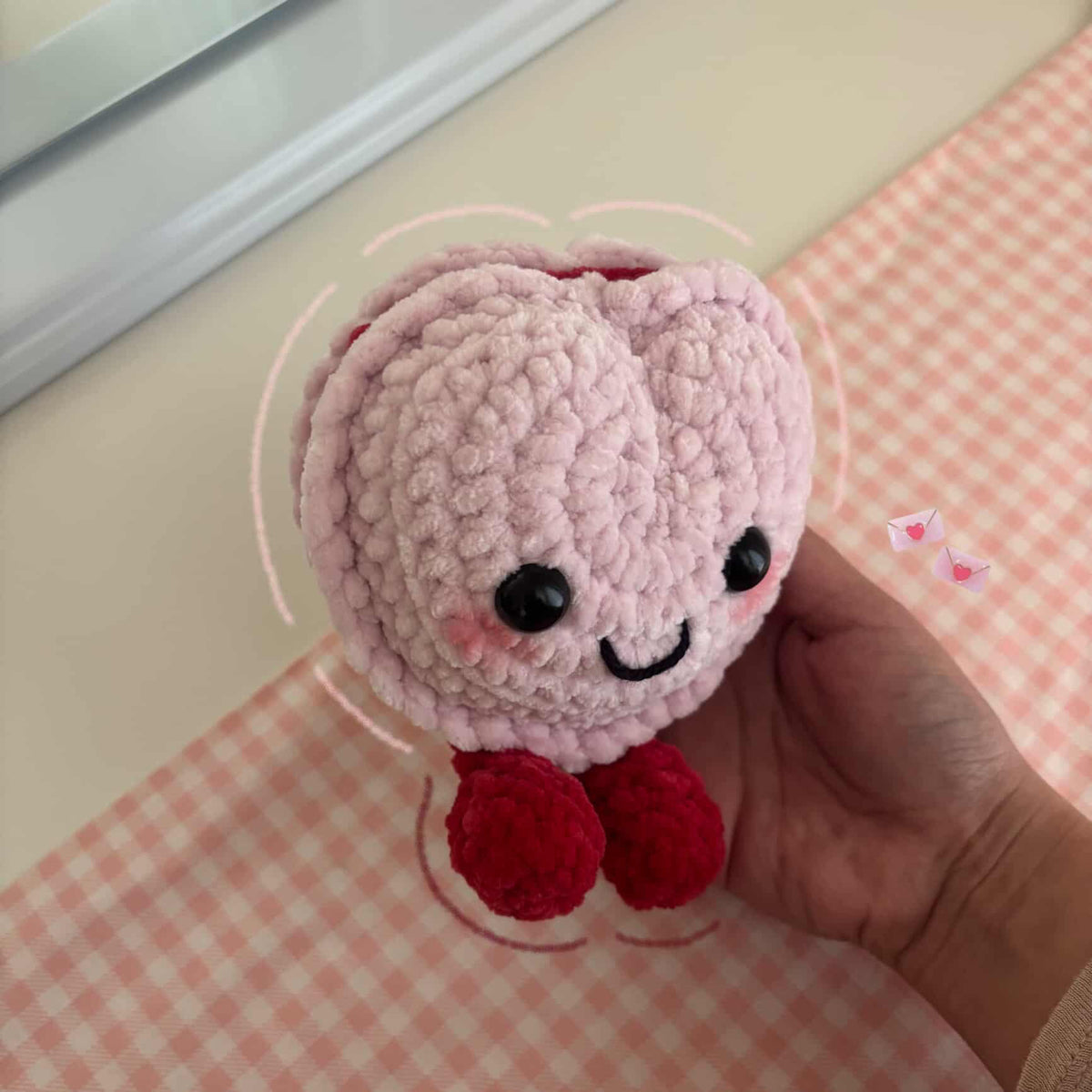 Leah the Loveheart Macaron – Crochet Pattern (PDF Download) No-Sew