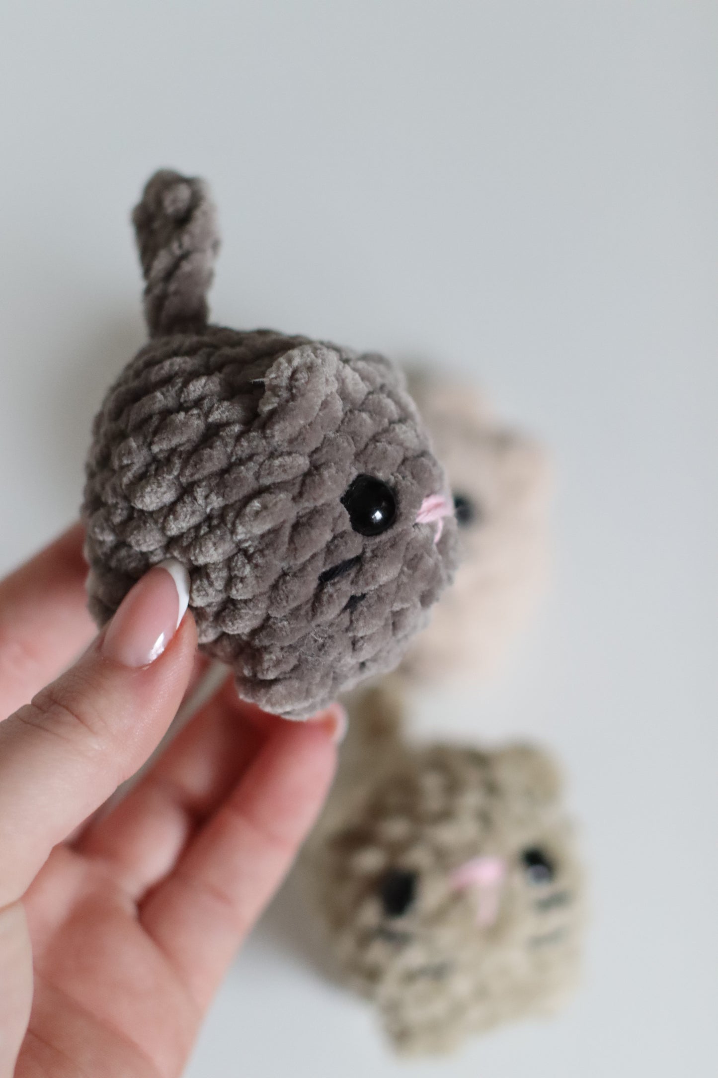 Beginner Crochet Kit, DIY Kitten Amigurumi Kit With Video Tutorial